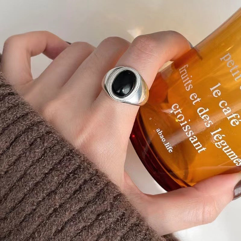 Luxury Simple Black Agate Female Niche Retro Rings