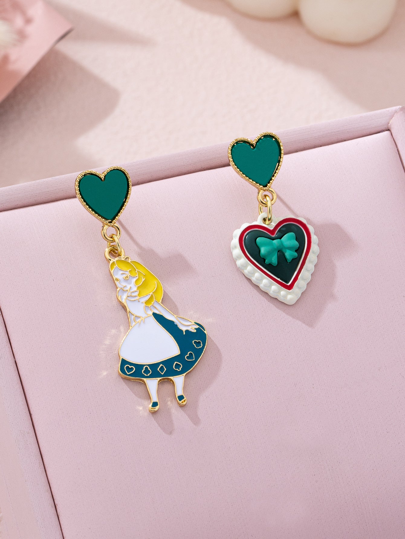 Princess On The Run Red Bow Stud Earrings