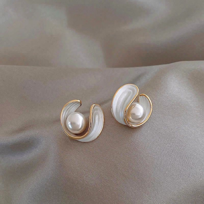 Pearl For Light Luxury Temperament High-grade Earrings