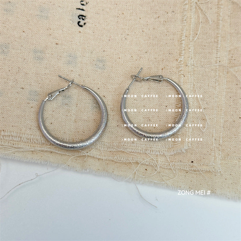 Women's Cold Style Simple Retro Circle Sier Needle Niche Earrings