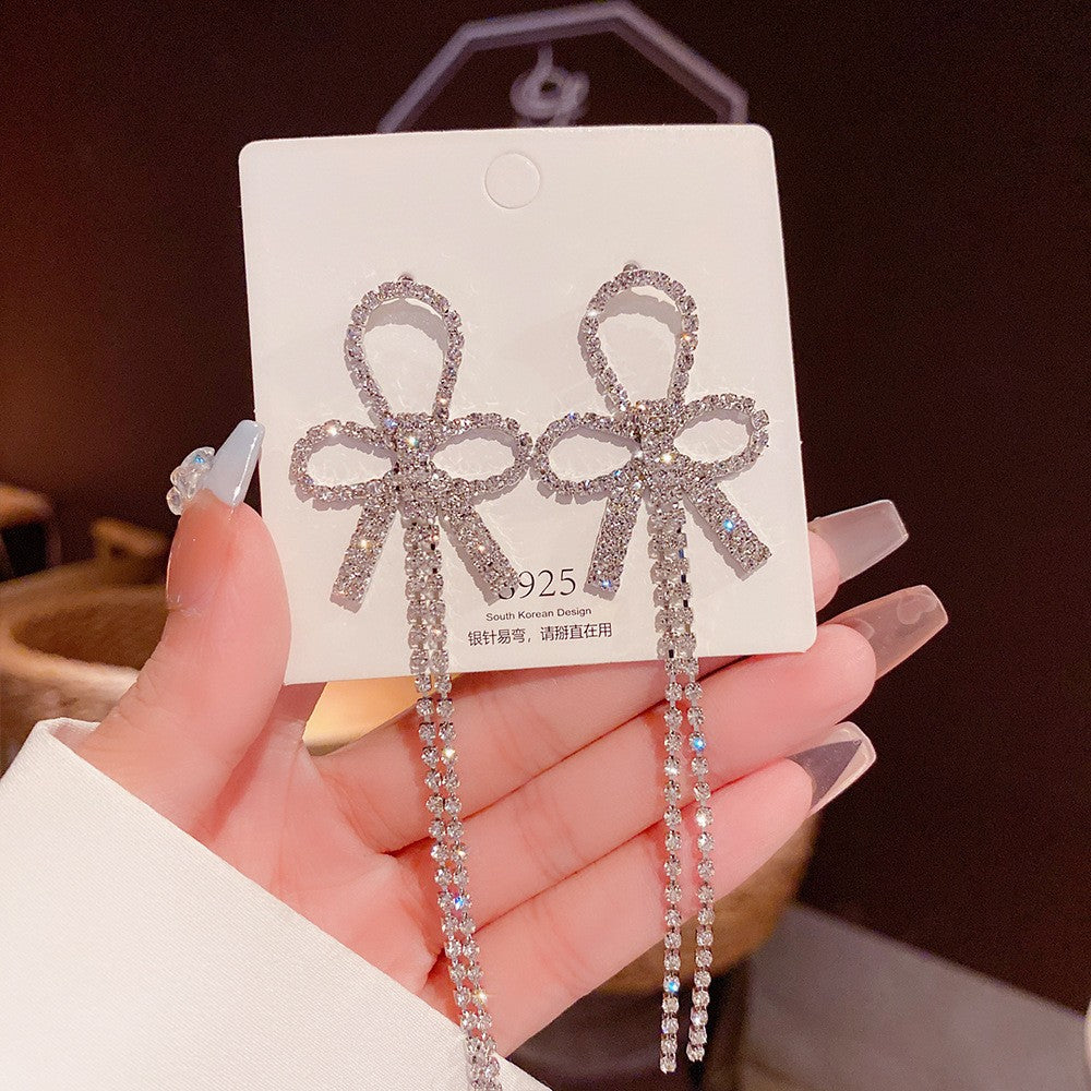 Women's Vintage Tassel Diamond High-grade Ear Minority Earrings