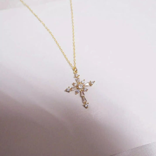 Wood American Ion Gilded Rhinestone Zircon Cross Clavicle Necklace