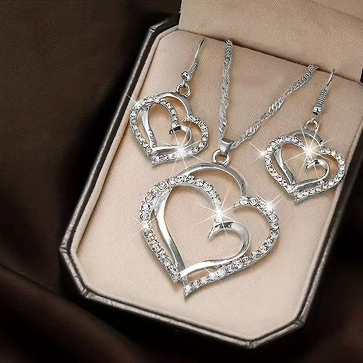 Peach Heart Suite High-grade Versatile Design Light Luxury Jewelry Set