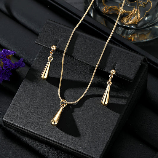 Women's Fashion Metal Water Drop Ear Design Exquisite Jewelry Set