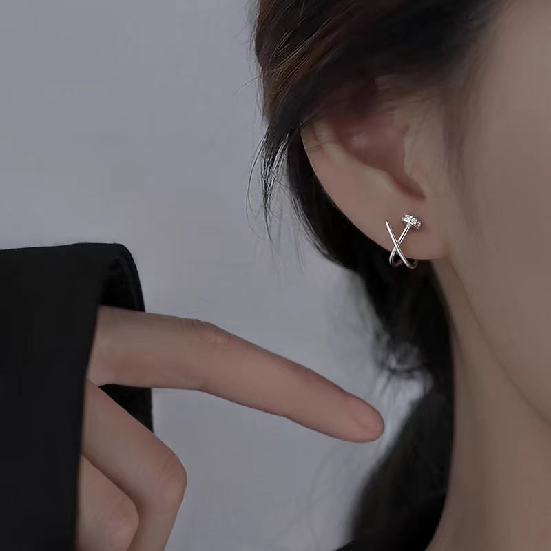 Women's Cross Design High-grade Elegant Square Round Face Stud Earrings
