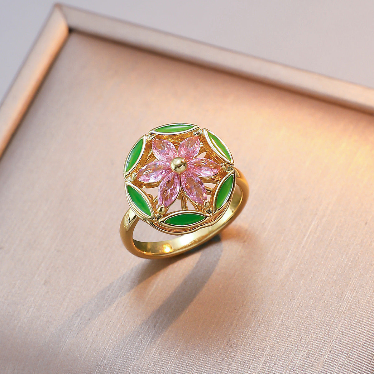 Female French Flower Rotating Open Niche Adjustable Index Ring