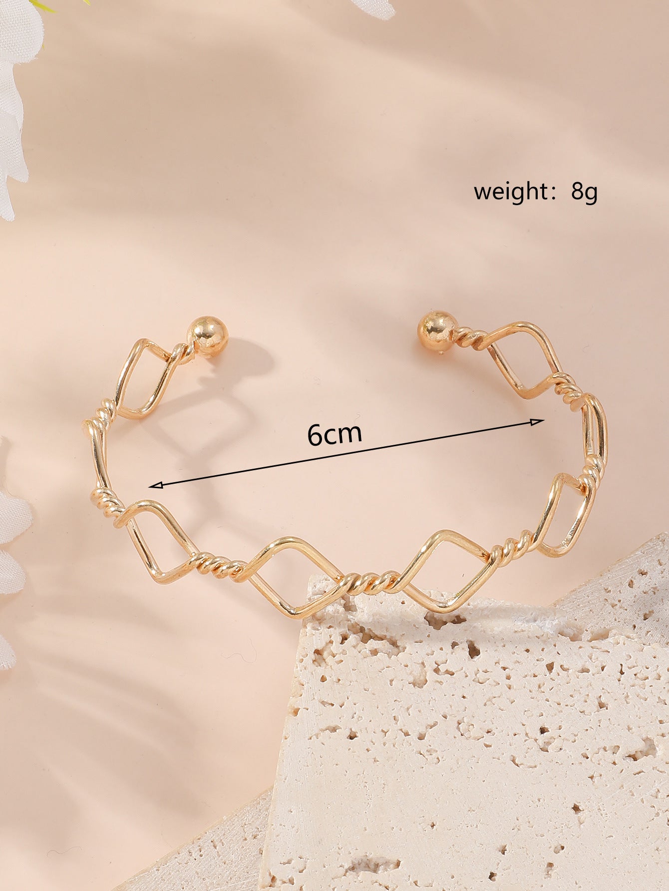 Winding Hollow Open-end High-grade Light Luxury Bracelets