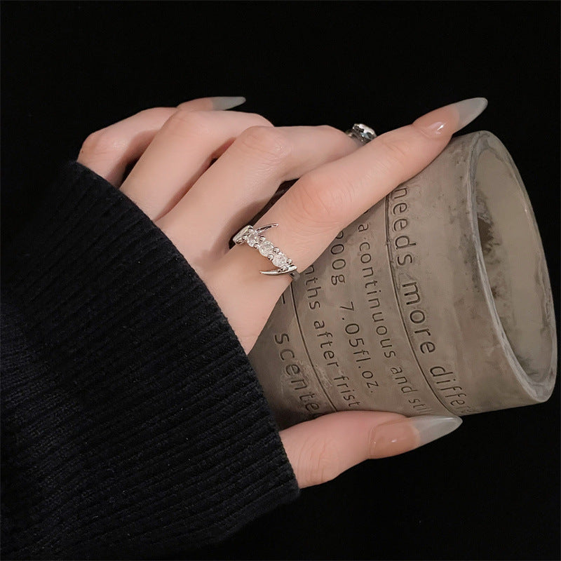 Women's Design Light Luxury High-grade Gang Drill Rings