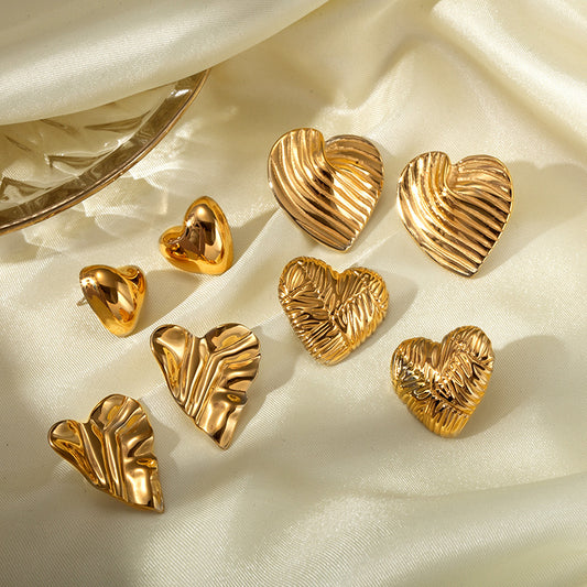 Stainless Steel Titanium Glossy Heart-shaped Design Corrugated Earrings