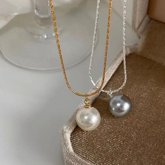 Women's French Single Pearl Sier Gray Minimalist Necklaces