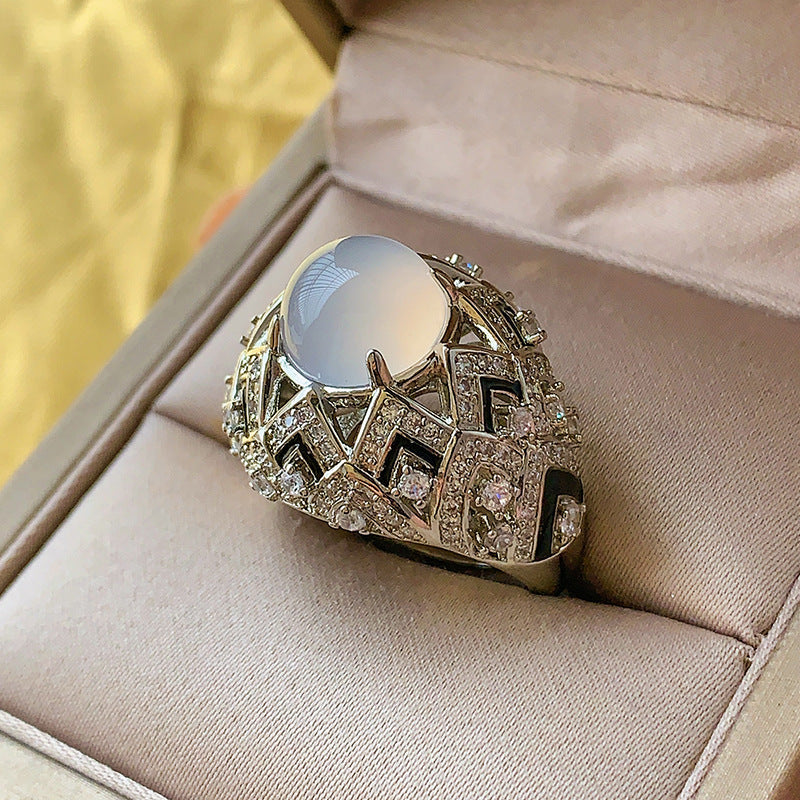 Women's Luxury Elegant Imitation Royal Blue Red Barklyite Rings