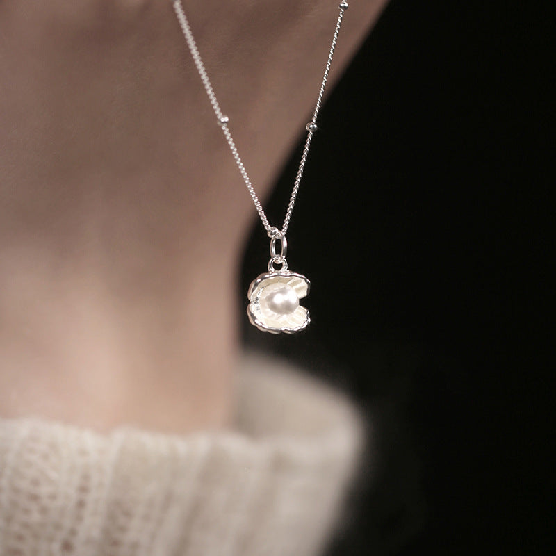 Women's Shell For Light Luxury Minority Creative Design Advanced Sense Necklace