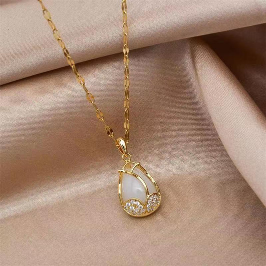 Light Luxury Minority Design Tulip Clavicle Necklaces
