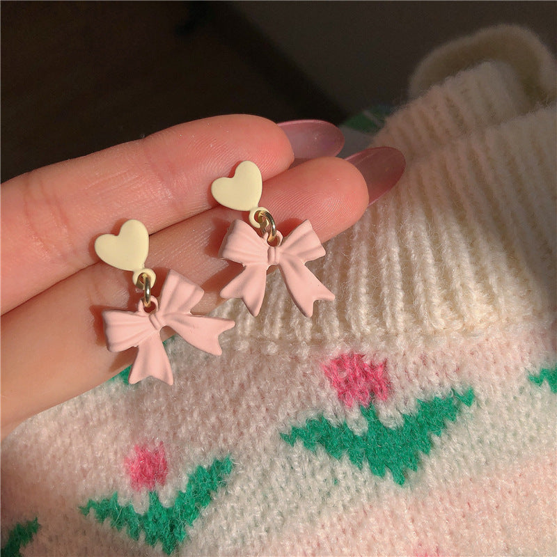 Fresh Sweet Cartoon Bunny Bear Love Heart Minority Design Refined Stud Earrings