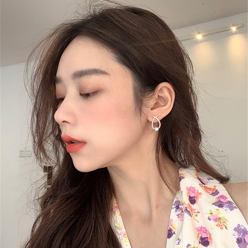 Korean Style High-grade Temperament Personalized Retro Light Luxury Earrings