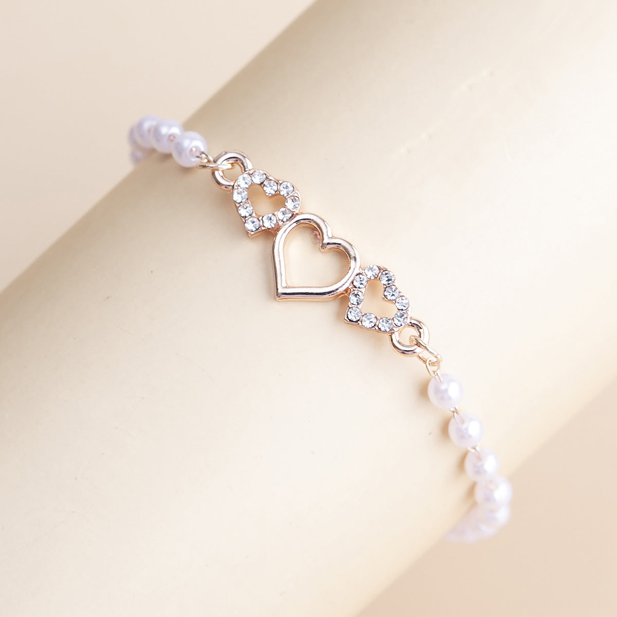 Fashion Elegant Metal Love Pearl Refined Bracelets