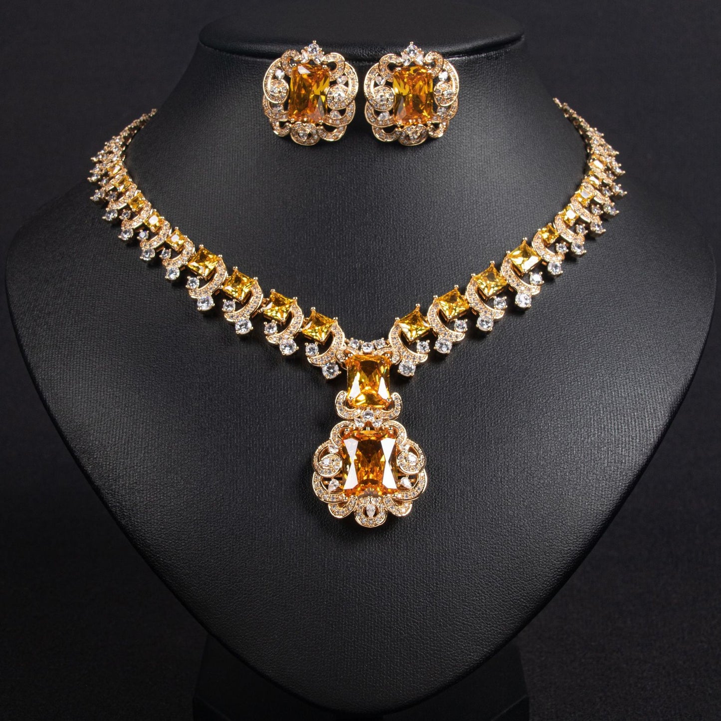 Trendy Vintage Zircon Jewelly Premium Minority Rings