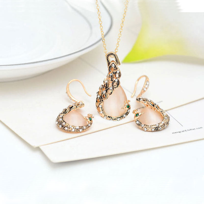 Women's Bridal Peacock Gem Opal For Jewelry Set
