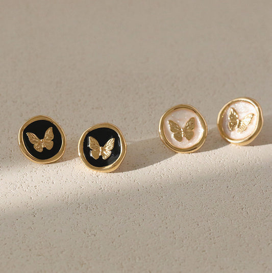 Retro High-grade Butterfly Design Cute Light Earrings