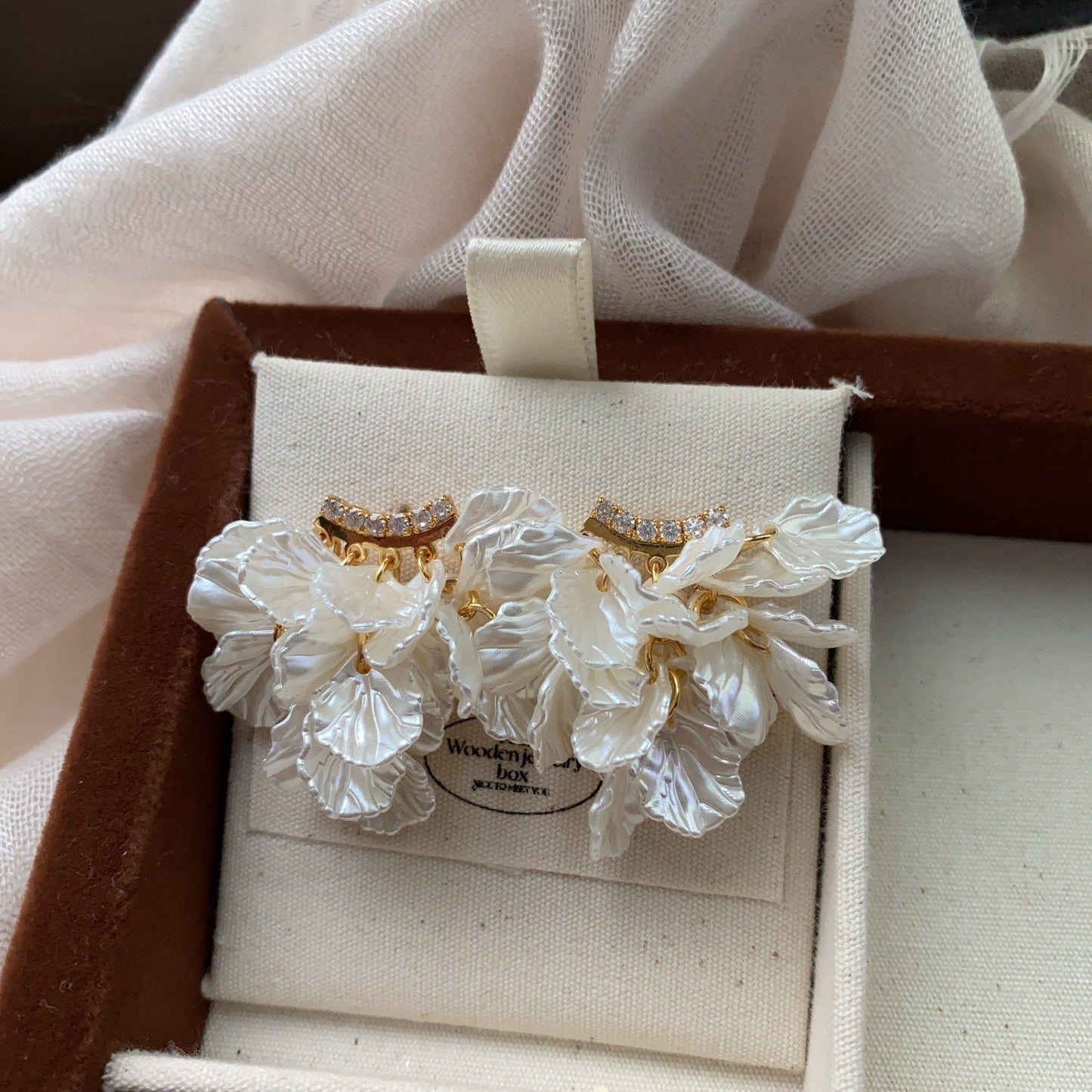 Flower Simple Elegance Retro Elegant Natural Soft Earrings