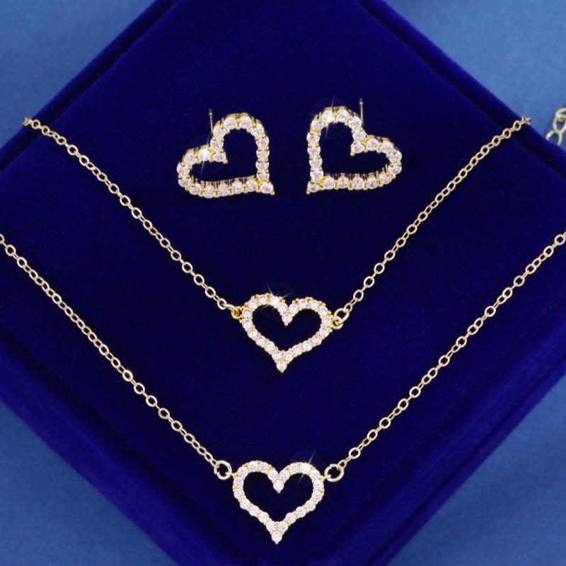 Hollow Heart Ear Three-piece Suit Fashion Necklaces