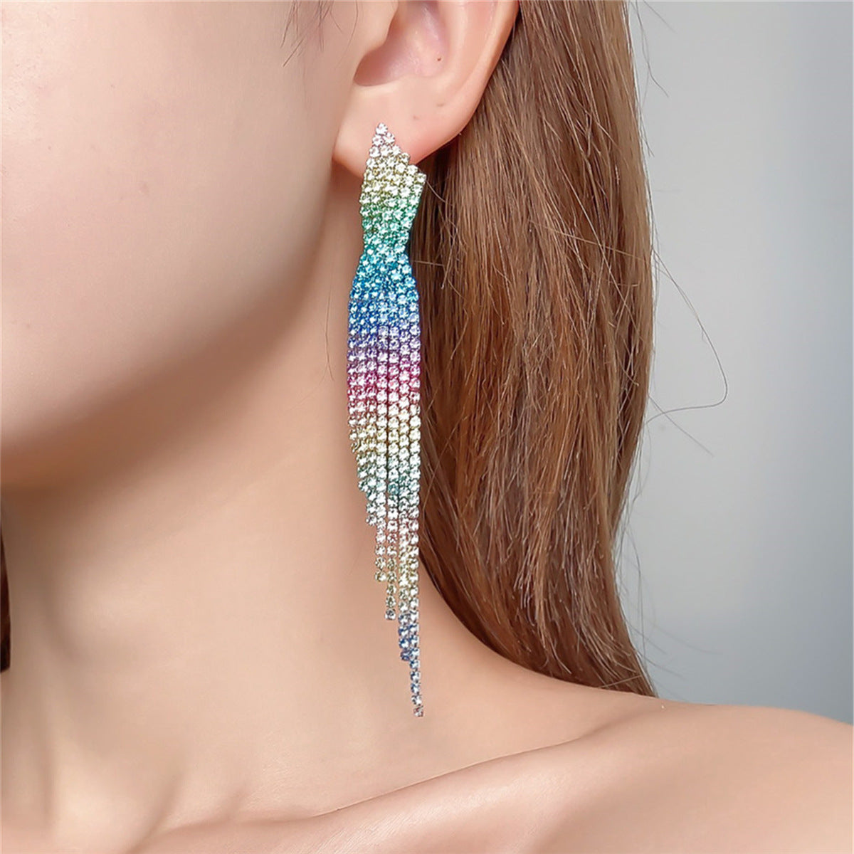 Sparkling Full Rhinestone Long Fringe Female Earrings