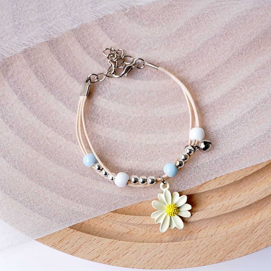 Women's Little Daisy Cute Girly Style Simple Bracelets