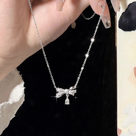 Women's Design Temperamental Minority Clavicle Chain Fashion Pendants