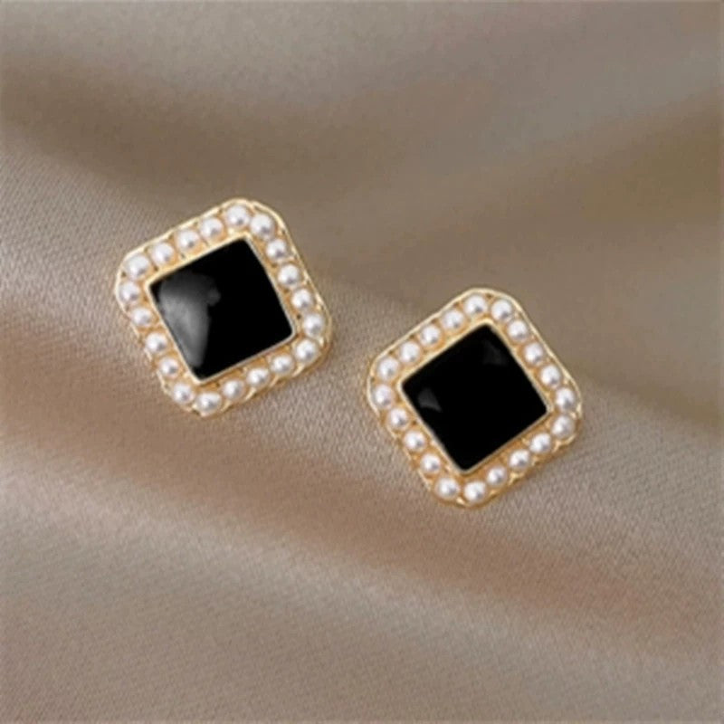 Women's Korean Pearl Simple Temperamental Ear Earrings