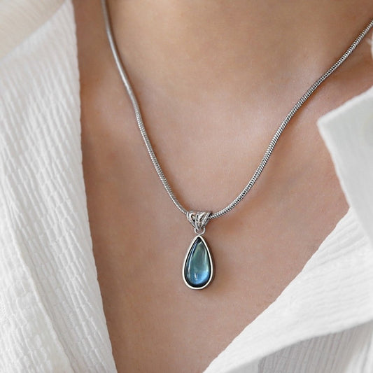 Women's Retro Olive Green Blue Water Drop Niche Design Necklaces