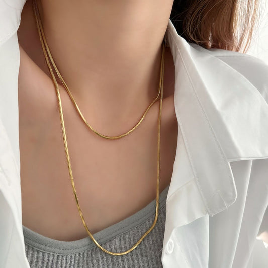 Three-dimensional Niche Minimalist Light Luxury Sweater Necklaces