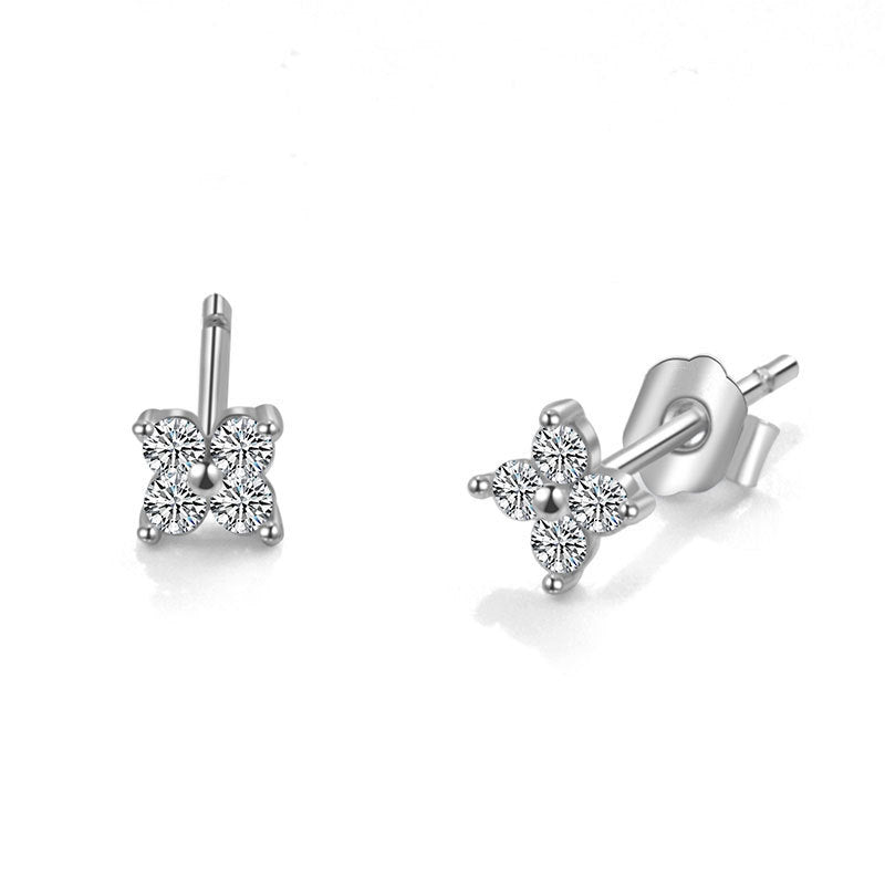 Women's Entry Lux Style Four-leaf Clover Zircon Niche Rings