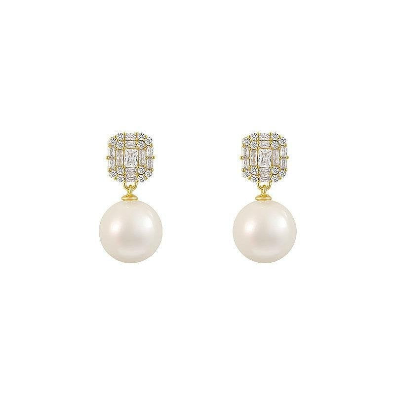 Women's Zircon Crystal Pearl For Graceful Design Earrings