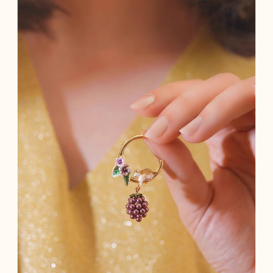 Women's Style Chipmunk Raspberry Retro Special Interest Light Luxury Enamel Epoxy Jewelry Set