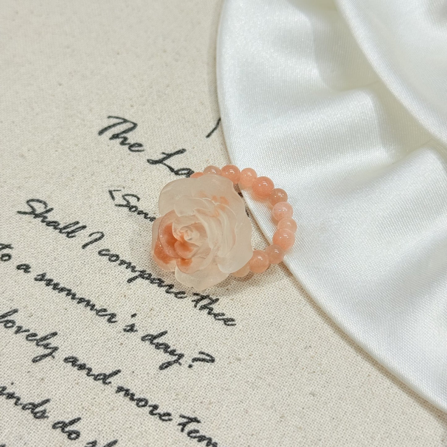 Orange Moonlight Resin Camellia Handmade Beaded Crystal Elastic String Exquisite Ring