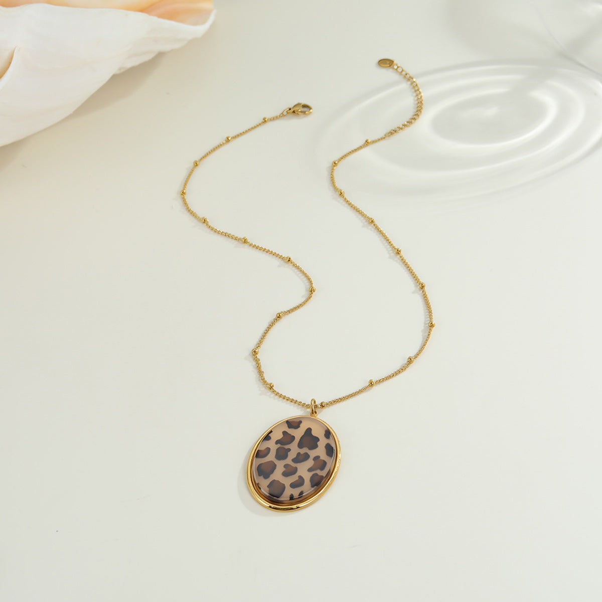 Stainless Steel Style Leopard Print Hot Necklaces