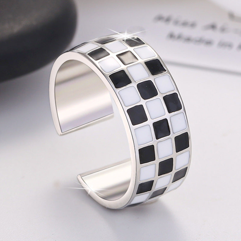 Personality Affordable Luxury Design Plaid High-grade Cold Rings