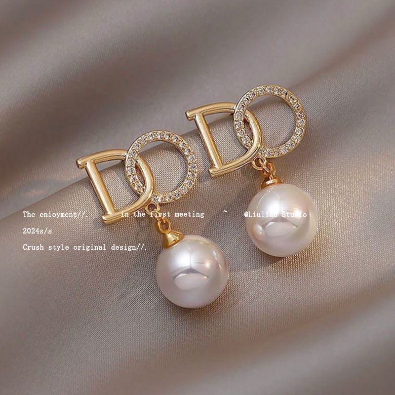 Pearl For Light Luxury Temperament High-grade Earrings