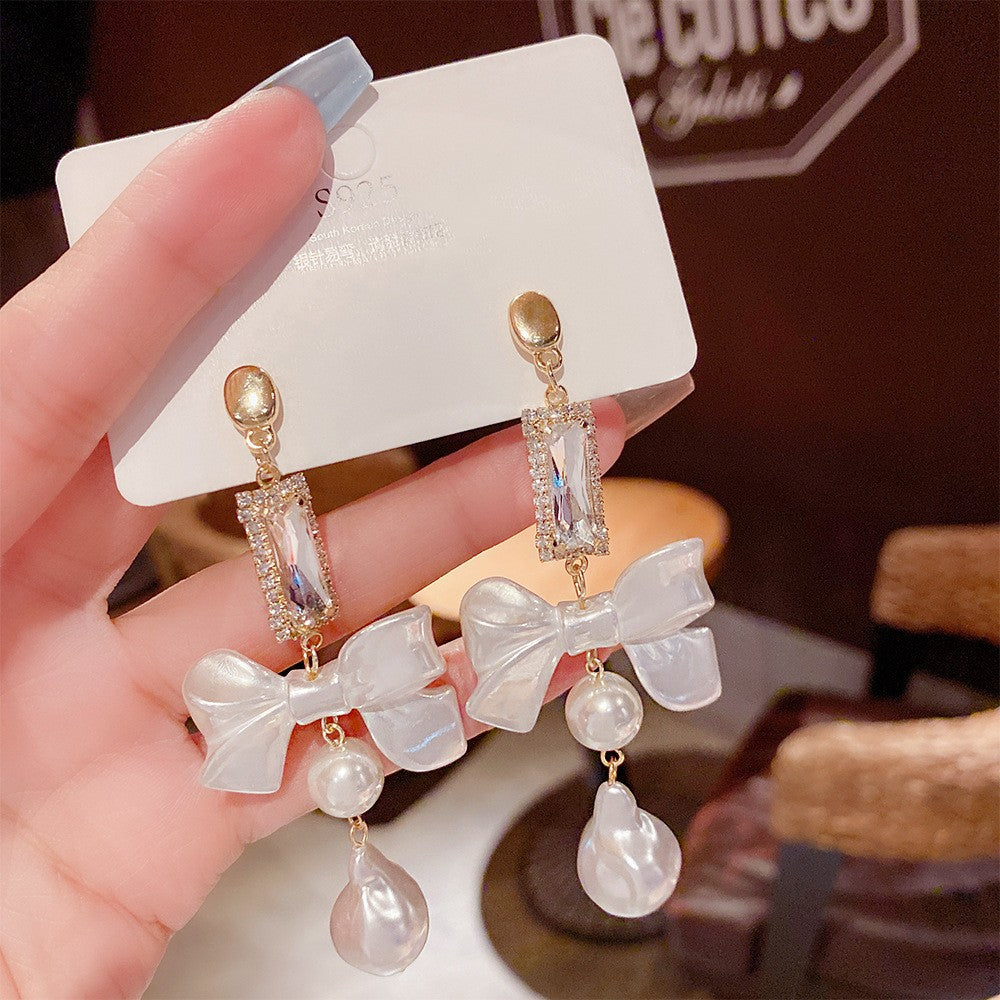 Women's Vintage Tassel Diamond High-grade Ear Minority Earrings