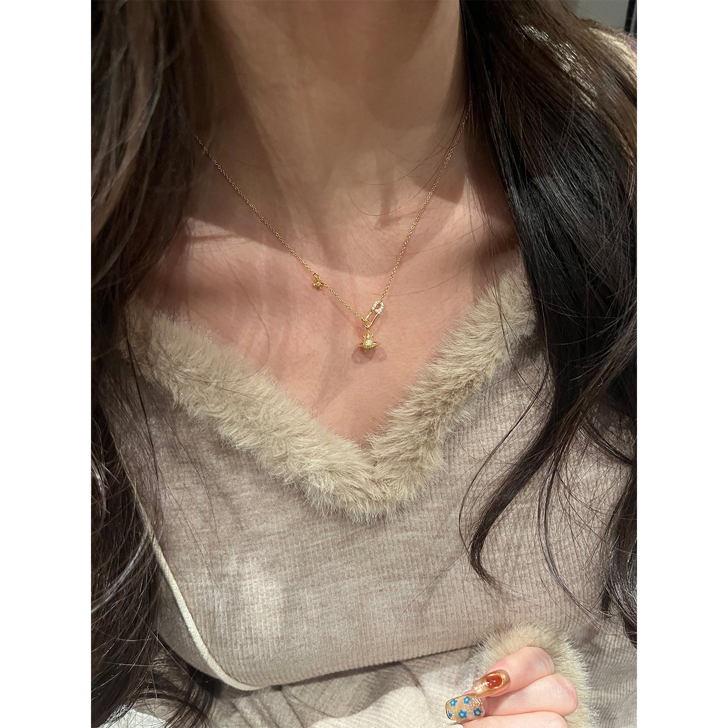 Live Broadcast Flower-de-luce Pin Planet Sier Necklaces
