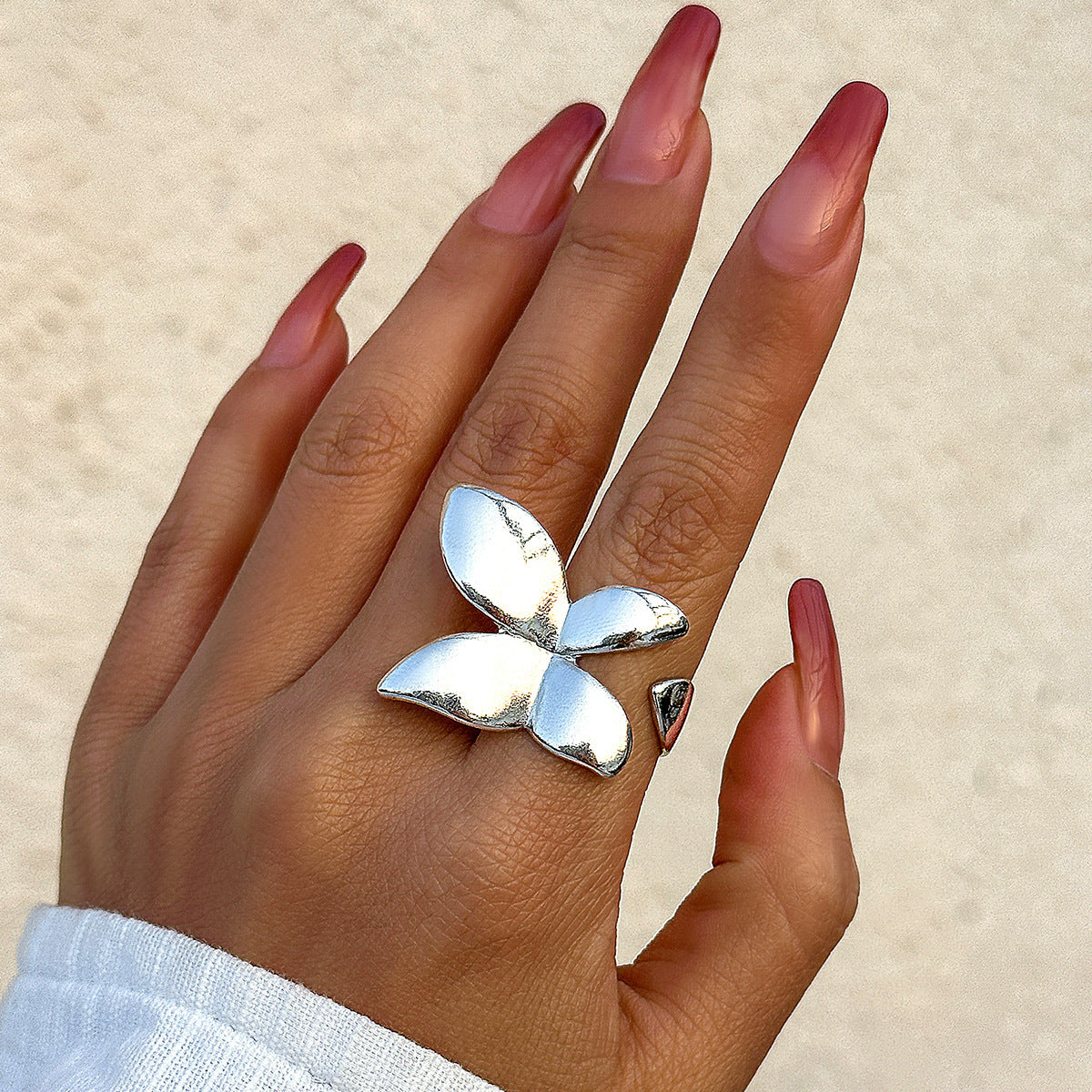 Women's Minimalist Bowknot Double Finger Exaggerated French Rings