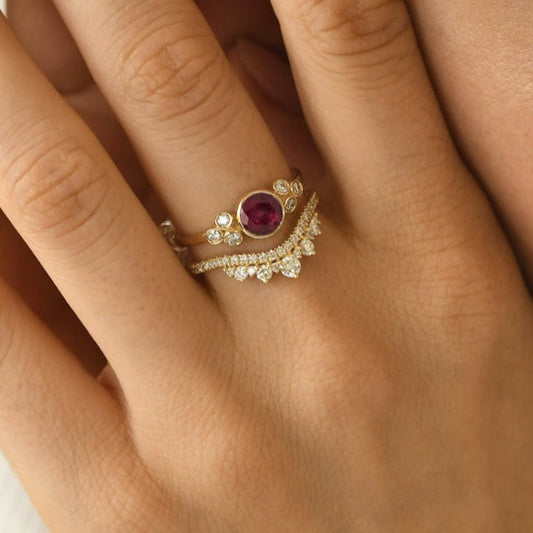 Women's Luxury Suit Engagement Cute Ruby Couple Rings