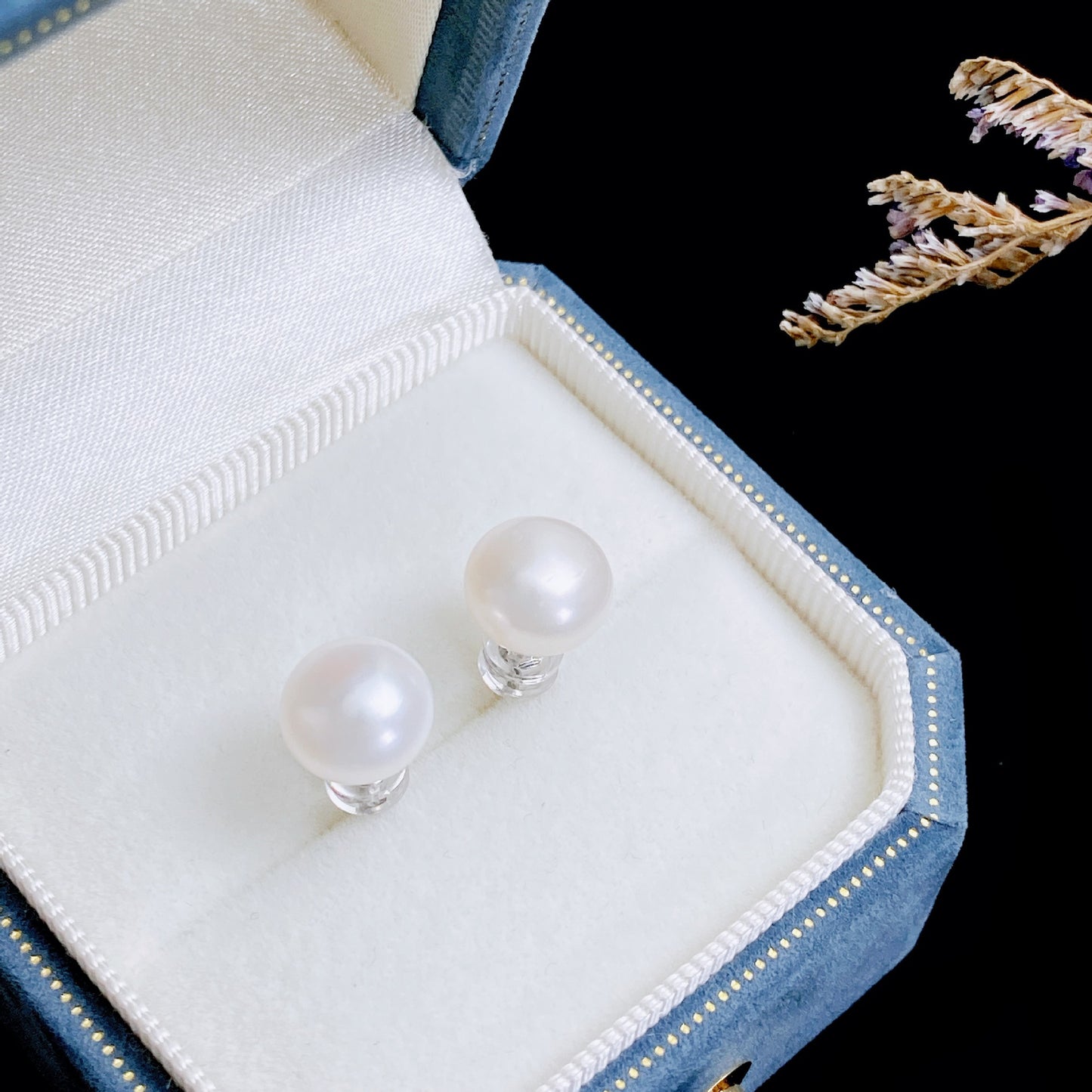 High-grade Natural Freshwater Pearl Ear Sterling Earrings