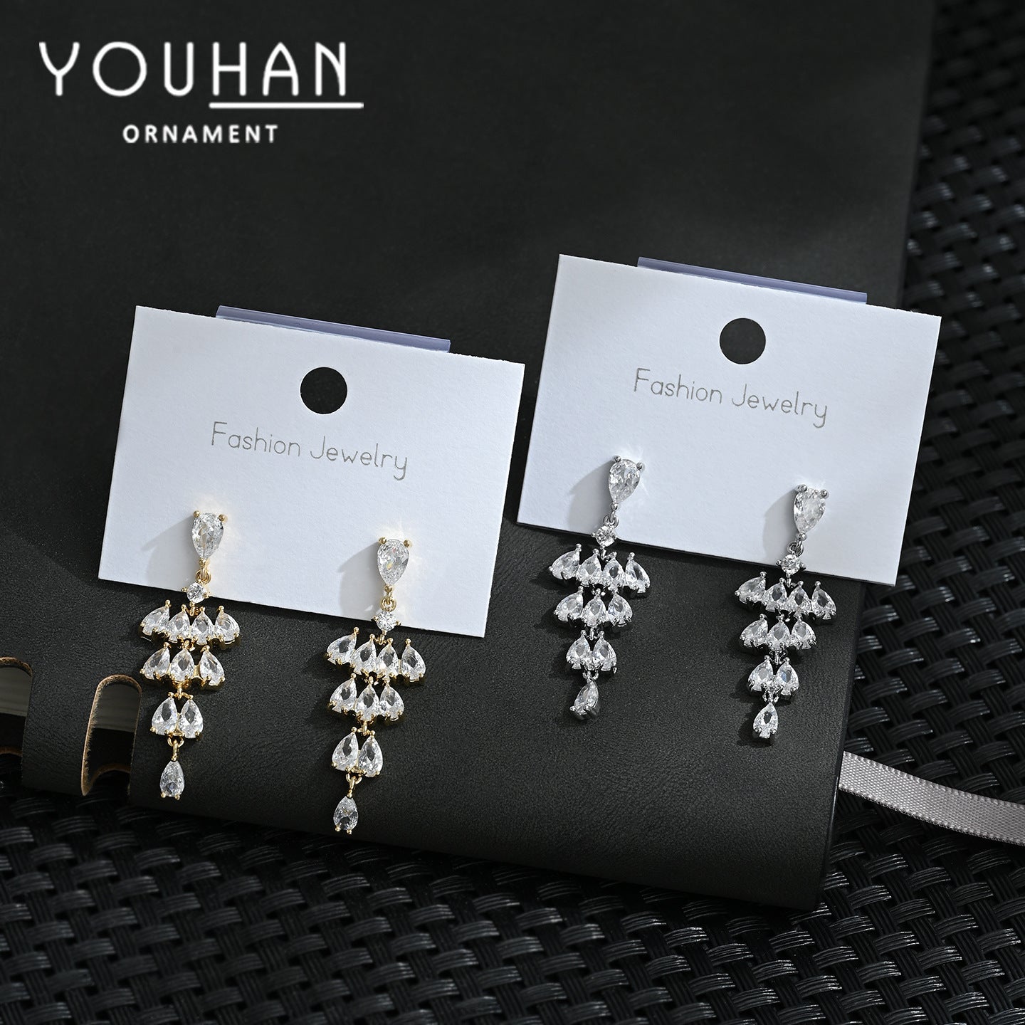 Women's Needle Fashion Design Sense Exaggerated Personalized Zircon Exquisite Light Luxury Stud Earrings