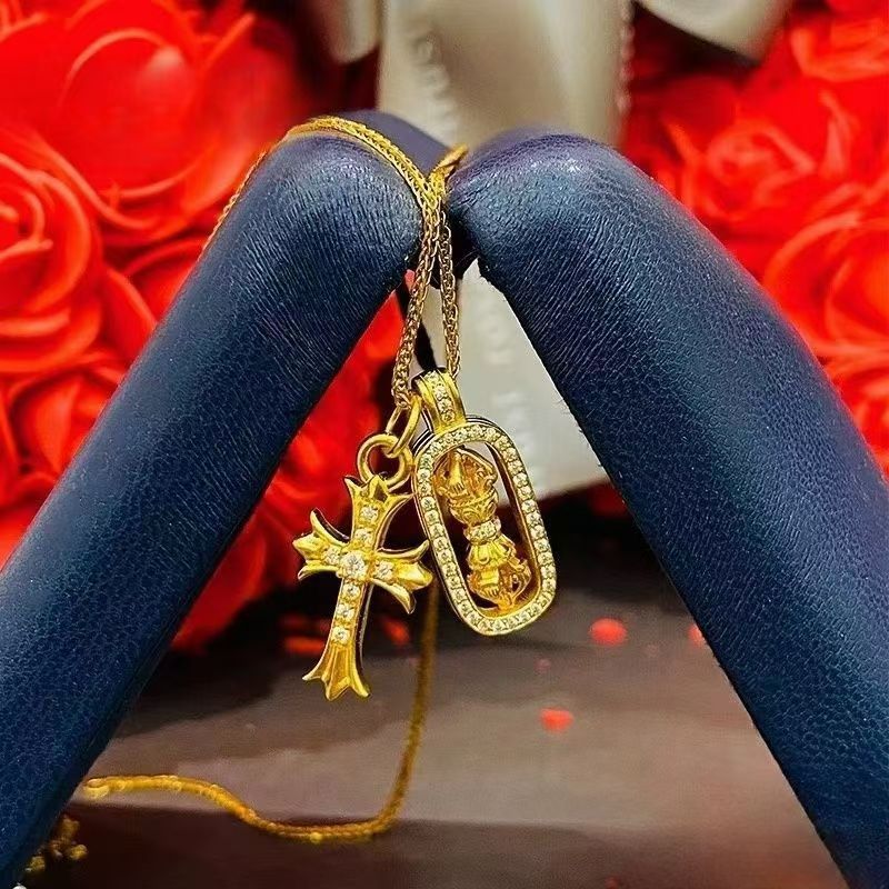 Women's Cross Pestle Zircon Autumn Clover Diamond High-grade Light Luxury Necklaces