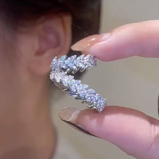 Luxury High-grade Wheat Rhinestone Design Cold Earrings