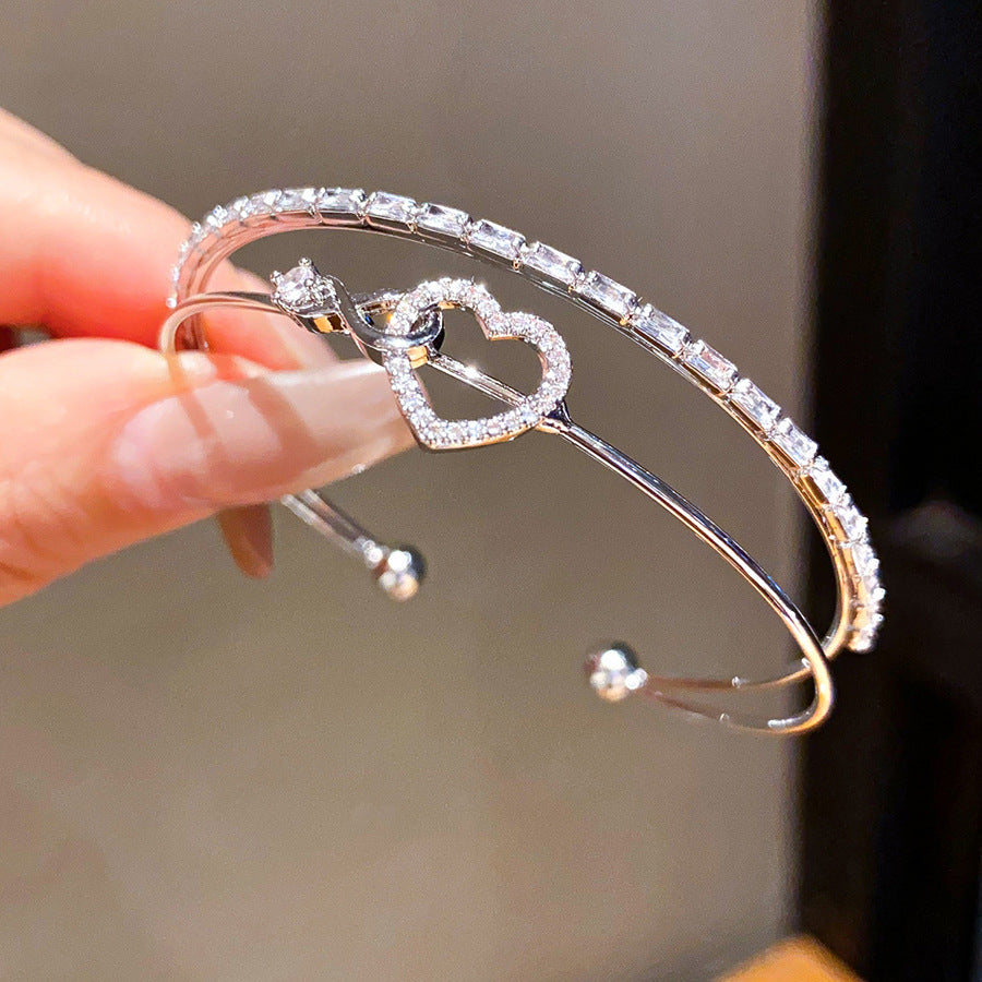 Women's Geometric Double Layers Loving Heart Fashionable Exquisite Light Bracelets
