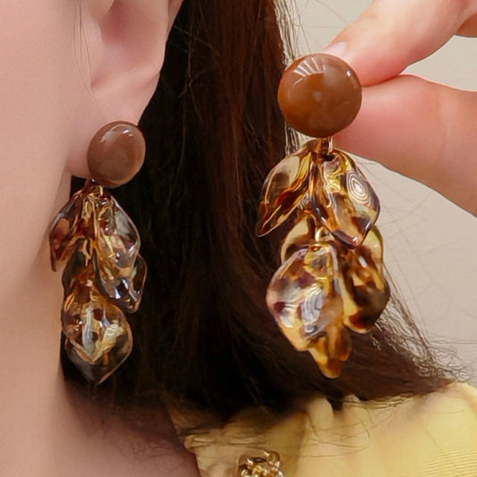 Women's Leopard Print Petal Fringed Exaggerated Temperamental Wear Makes Face Look Rings