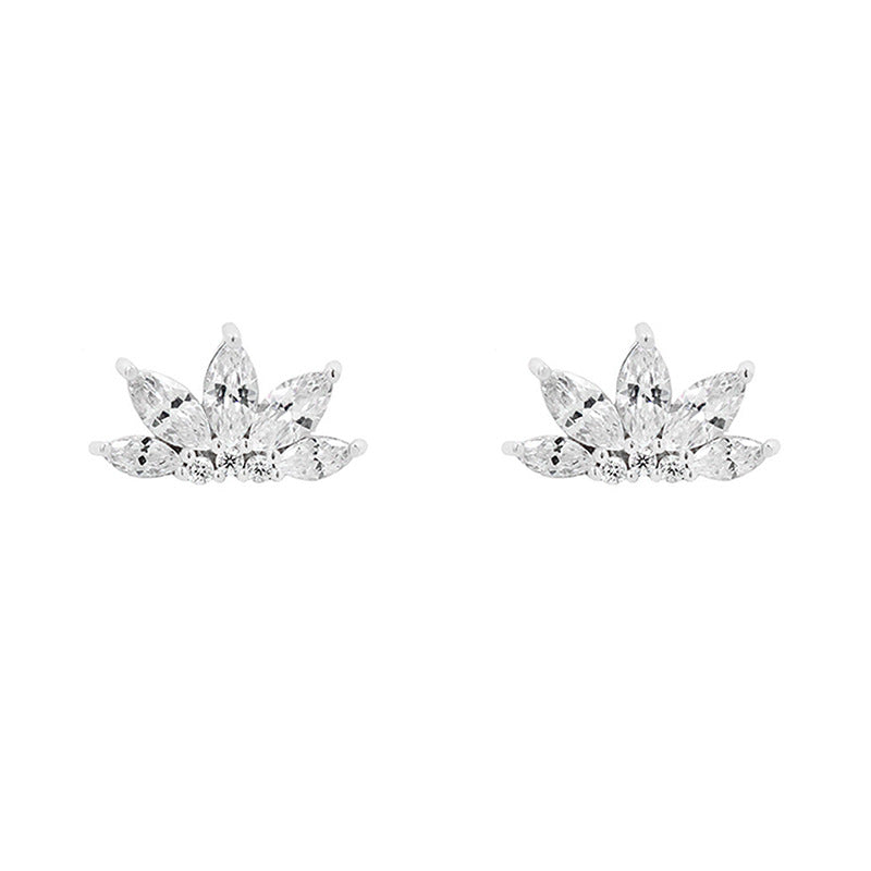 Classic Fashion Popular Golden Flower Twin Earrings