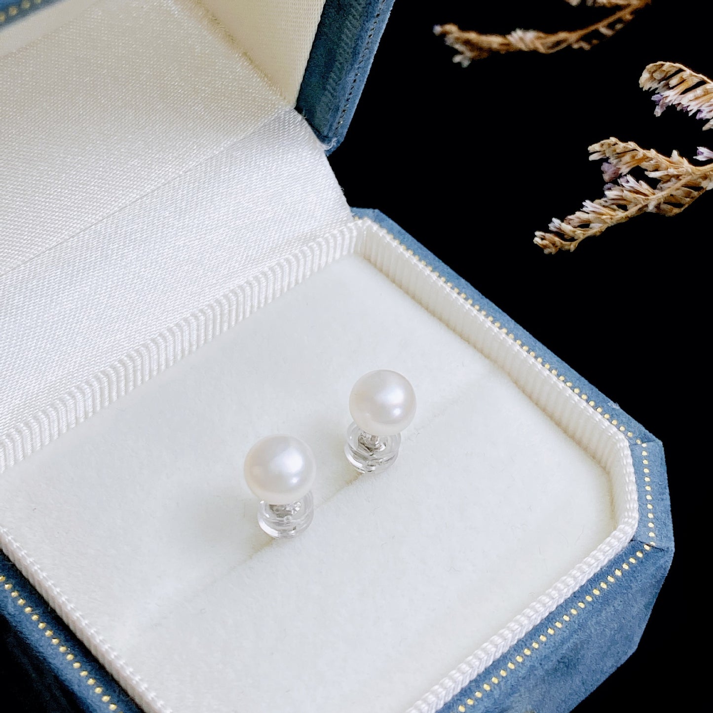 High-grade Natural Freshwater Pearl Ear Sterling Earrings